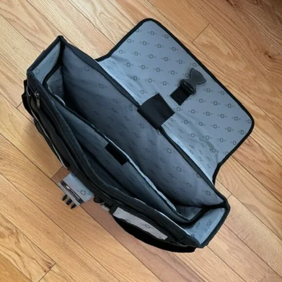 SwissGear Laptop Bag - Picture 5 of 12